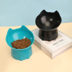 Gamelle surélevée et inclinée pour chat
